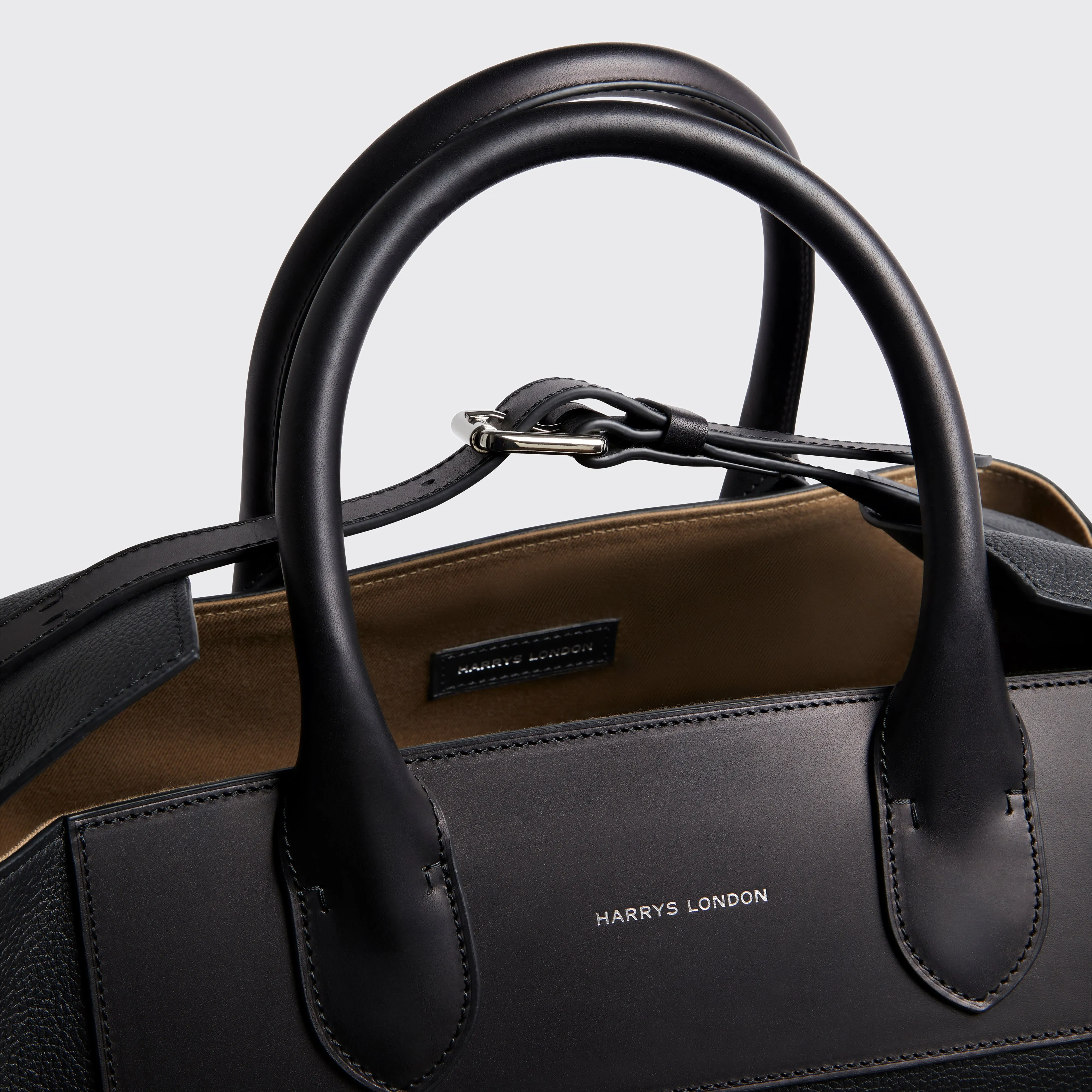 Tote Grained Leather Black