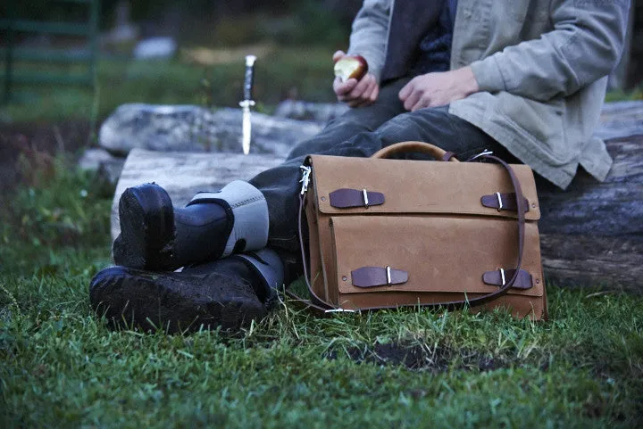 Urba briefcase messenger oiled light brown